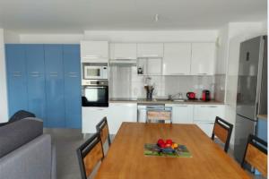 DESIGN apt with BALCONY near the BEACH