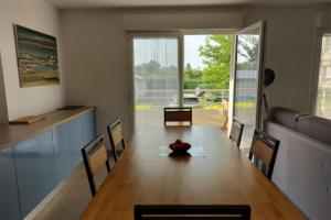 DESIGN apt with BALCONY near the BEACH