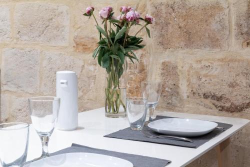 Design & Cosy - Centre historique Ecusson