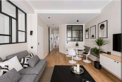 Appartement design et minimaliste prado castellane Marseille france