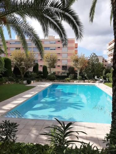 Design loft Studio 4 places piscine et parking