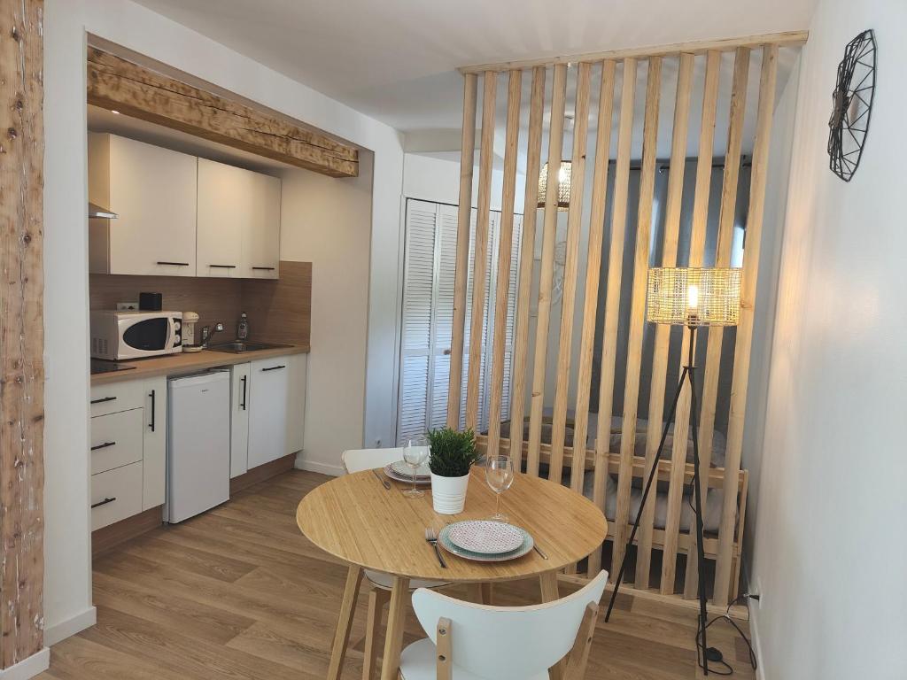 Design loft Studio 4 places piscine et parking