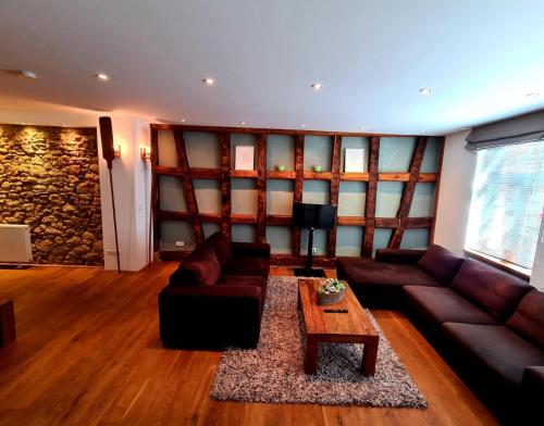 Designer Unterkunft in 15. Jahrhundert Altbau 75 m² für max. 4 Personen