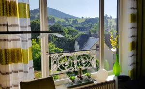 Designerwohnung in Grün mit großer Terrasse