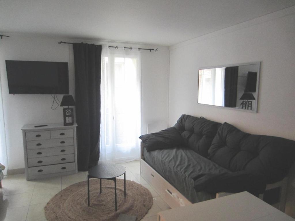 DIEPPE, location Studio avec terrasse commune à 1 rue de la plage et1 59 Rue du Haut Pas, 76200 Dieppe