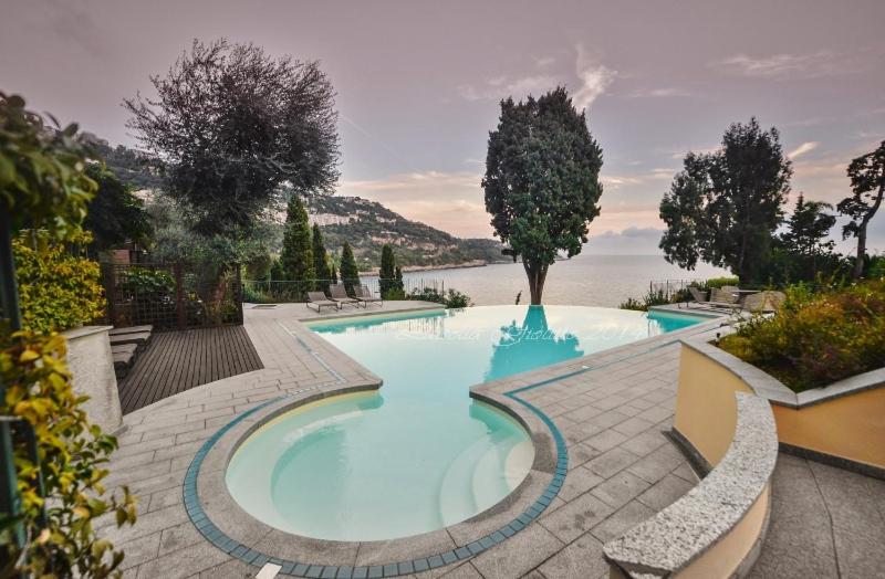 Diodato Suite Apartment - Amazing Location, WiFi, Pool, Sauna, Gym & Private Garden 16 Avenue le Corbusier, 06190 Roquebrune-Cap-Martin