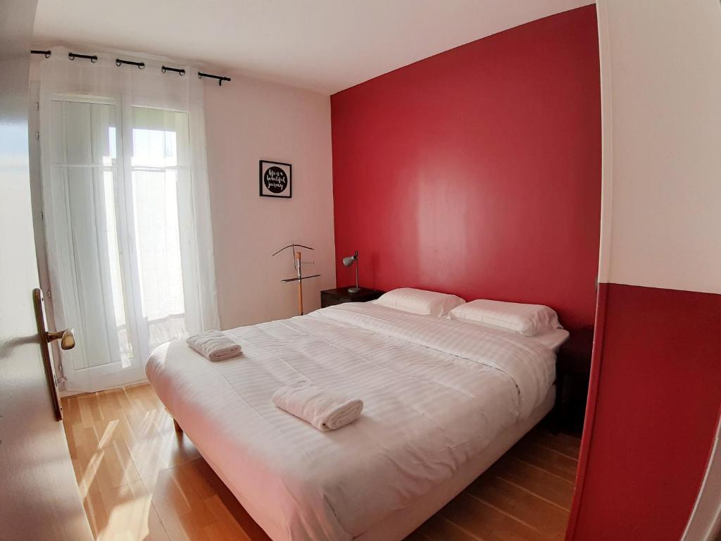 Appartement Disney, 8 p, comfortable 2 bedrooms family apartment, wifi, NETFLIX 6 Rue de la Galmy 77700 Chessy