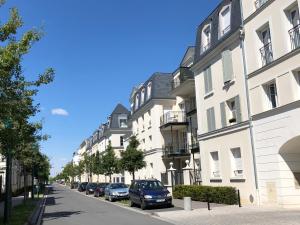 Appartement DISNEYLAND PARIS 1.4 Km - STUDIO Superior Apartment for 2 persons 21 Rue des Scandinaves 77700 Serris Île-de-France
