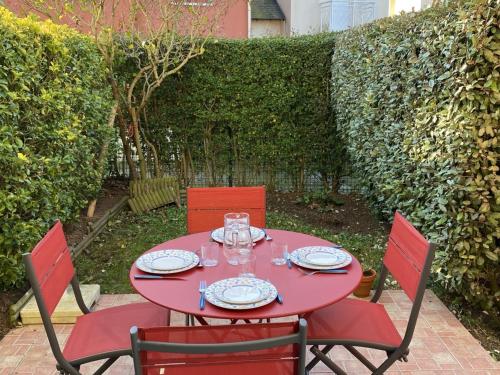 Appartement Appartement Dives-sur-Mer, 3 pièces, 4 personnes - FR-1-487-138 134 Avenue des Dunes RESIDENCE LA PLAGE II Dives-sur-Mer