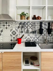 DnN - Modern chic 1BR # minutes to center Thiers # Wifi, free Netflix and Parking