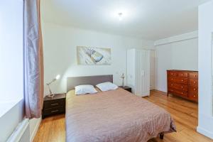 Dogon Reef T3 Biarritz center center y beach walking