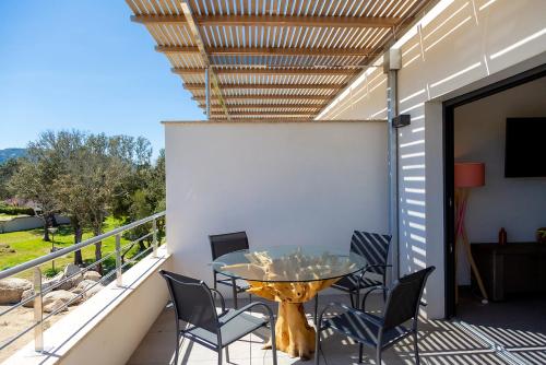 Domaine d'Arca Corse du Sud Porto Vecchio - T2 neuf - piscine et tennis - 4 personnes \