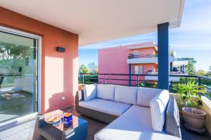 DOMAINE DES ROSES II AP4256 By Riviera Holiday Hom