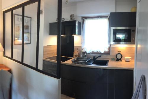 Domaine privé, , piscine, jacuzzi, joli appartement