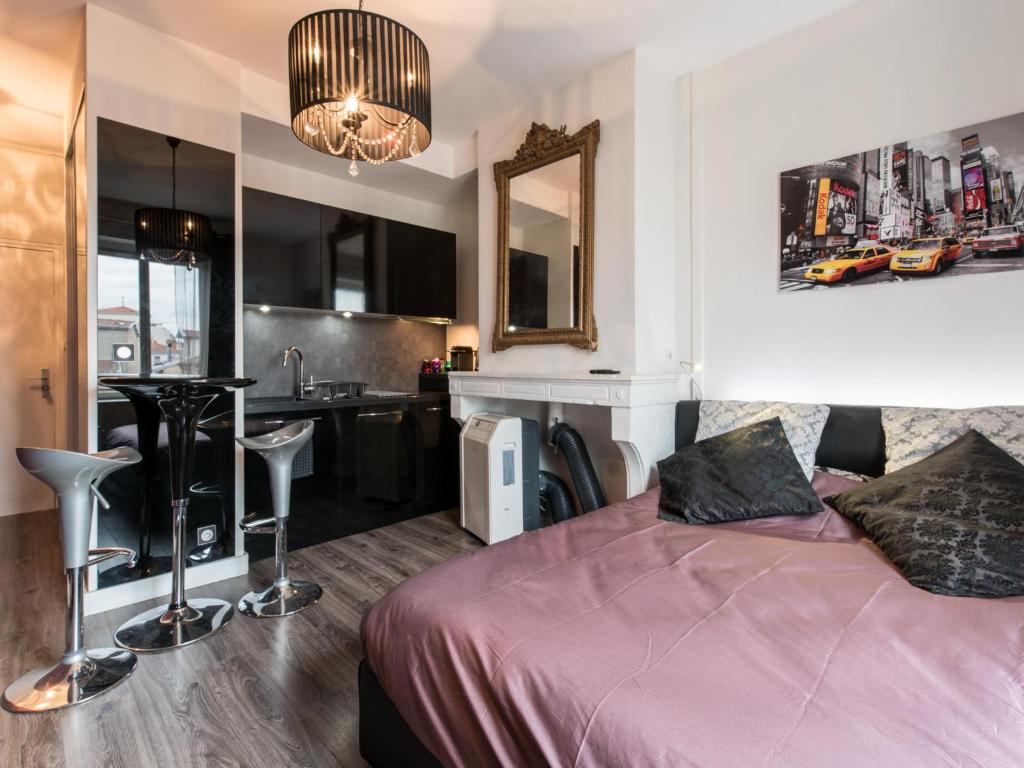 Dormir A Lyon - Cosy Saxe-Gambetta 6 Rue Creuzet, 69007 Lyon