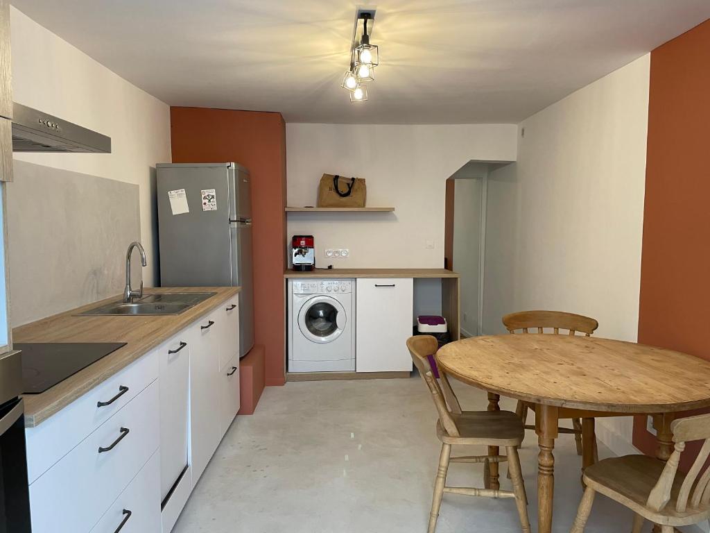 Dormir à Quissac aux pieds des Cévennes dans ma studette, Gard 30260 Quissac