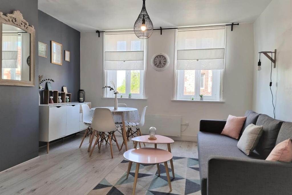 Appartement Douceur Marine - Cocon 2P - Calme au cœur de Honfleur 36 bis Rue Haute 2eme étage 14600 Honfleur