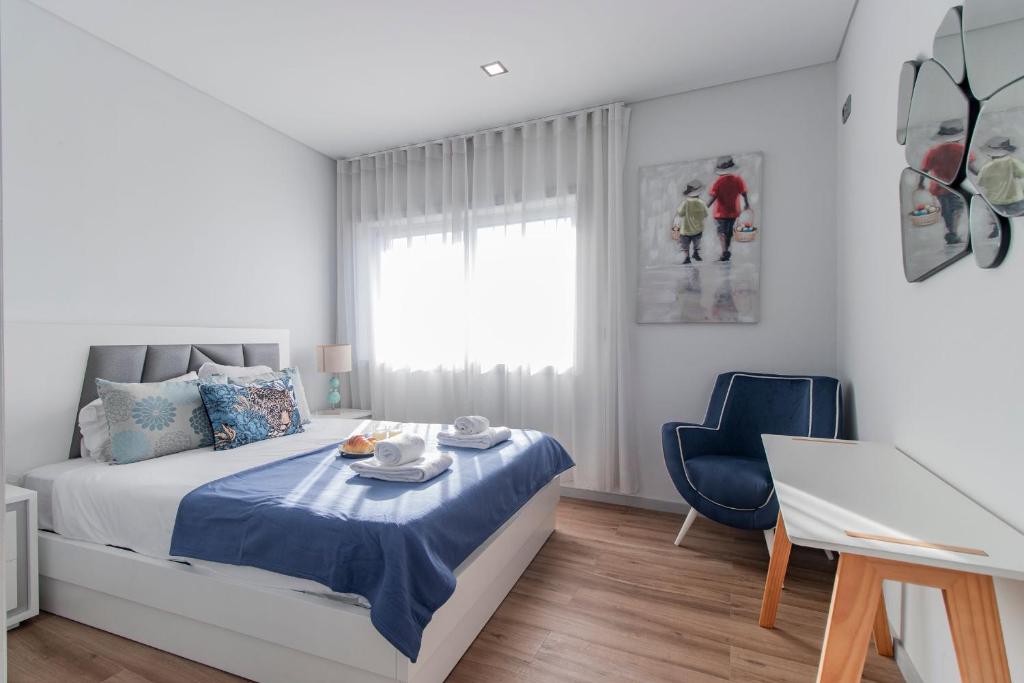 Downtown 1BR Apartment W/ Balcony by LovelyStay 177 Rua de Dom João IV 4ºY, 4000-177 Porto