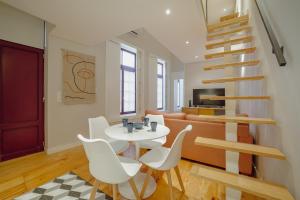 Downtown Amazing Duplex