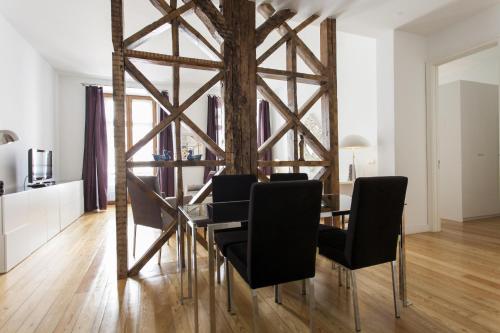 Downtown Brown by Homing