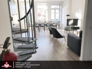 Downtown Fantail