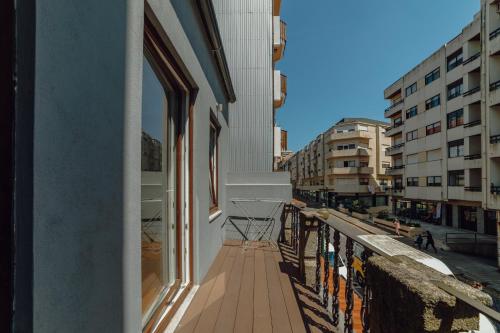 Downtown Santos with Terrace by Homing