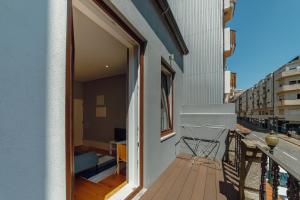 Downtown Santos with Terrace by Homing