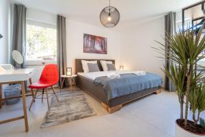 dreamcation - Ehemalige Pfarrer- & Souterrain Wohnung, 3D-Tour, Terrasse, Garten, BBQ