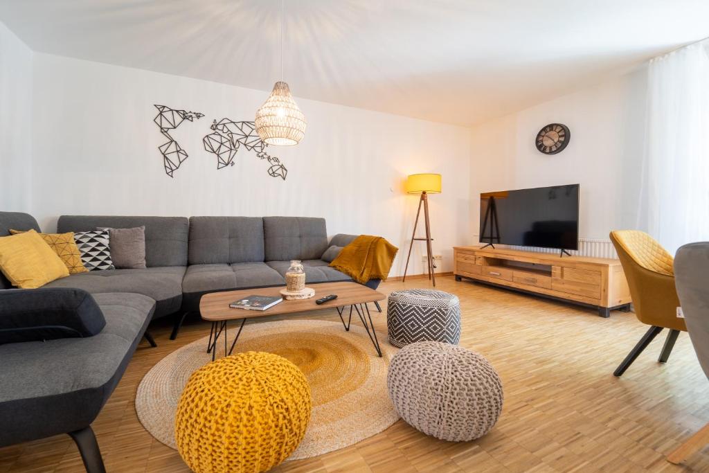 Appartement dreamcation - Ehemaliges Pfarrhaus, 3D-Tour, 4 SZ, Terrasse, BBQ, Küche, Garten, 140qm 14 Kleiberstraße 93309 Kelheim