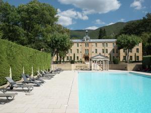 Dreamy Apartment in South of France with Swimming Pool