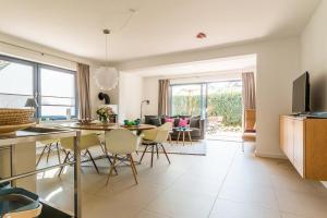 Appartement Drei Akazien Wohnung 1 Akazienstraße  8 18347 Neuhaus Mecklembourg-Poméranie