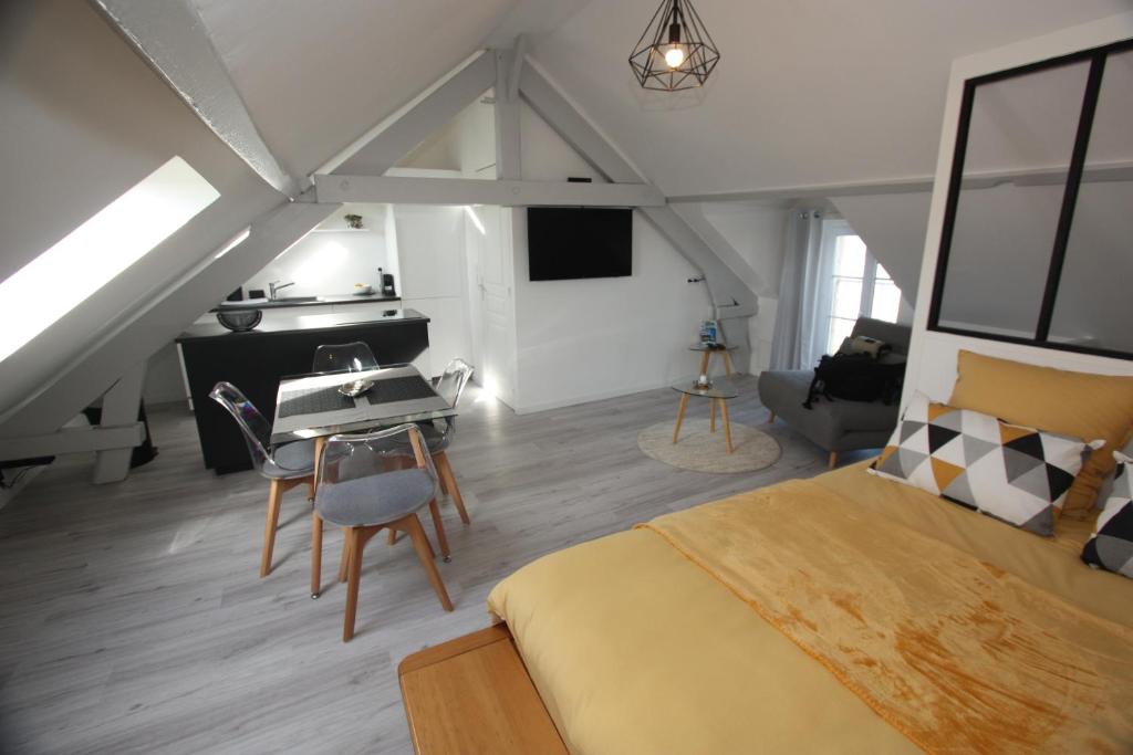 Appartement DU SEL A LA VIE, grand studio entre marais et océan 6 Rue du Four 44740 Batz-sur-Mer