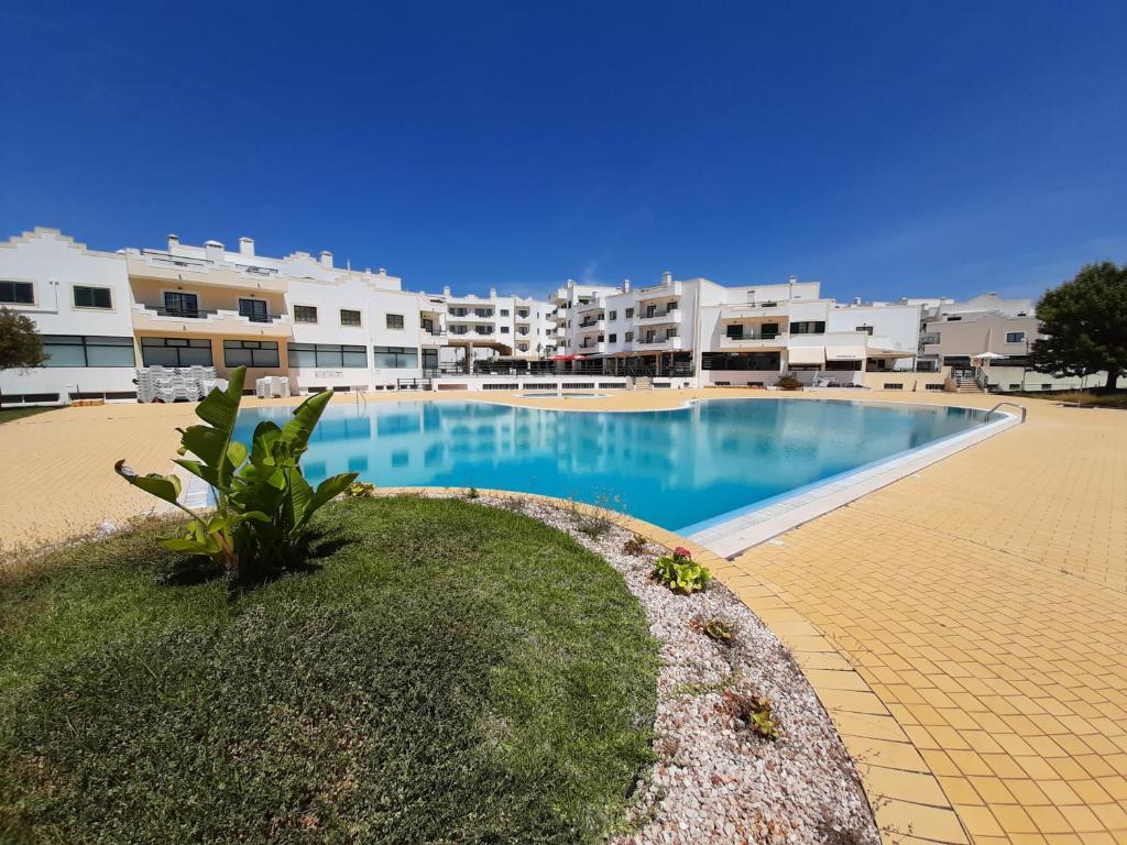 Duna do Alvor Apartment 322 Rua da Barca Edificio Dunas do Alvor, apartment 322, 8500-002 Alvor