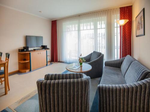 Dünenpark Binz - Klassik Appartement mit 1 Schlafzimmer und Balkon im Obergeschoss 018