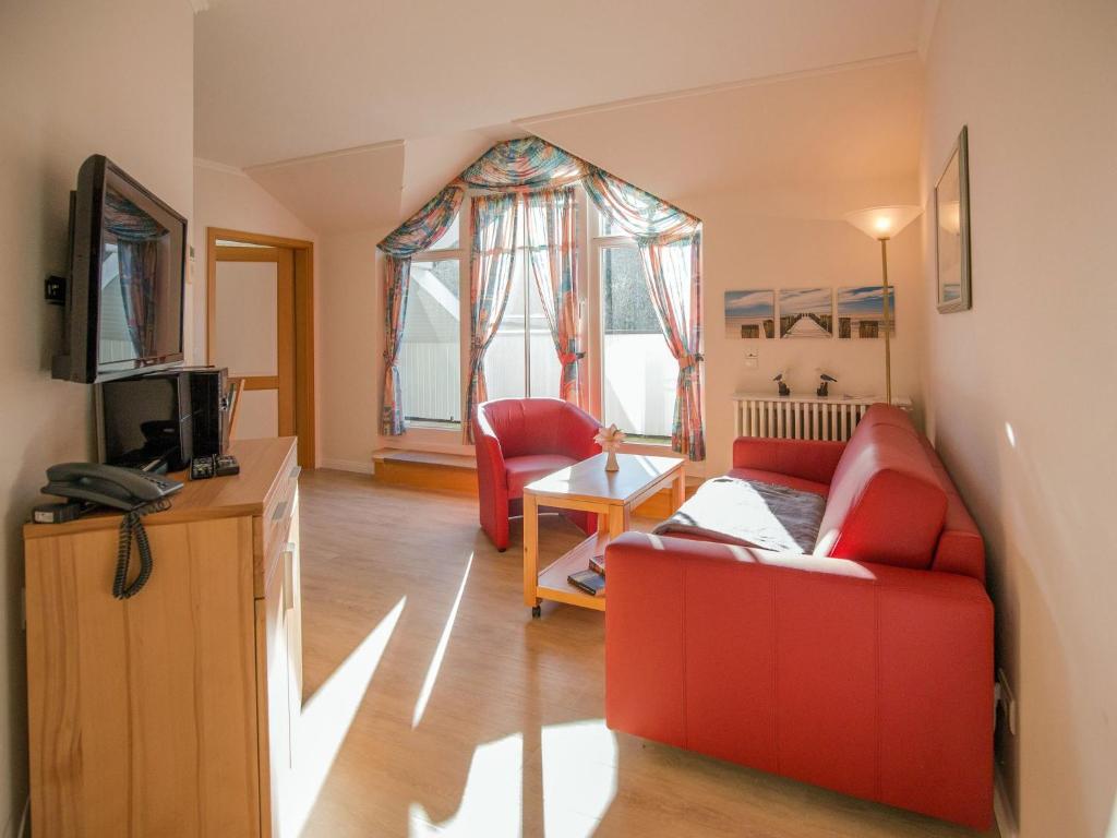 Dünenpark Binz - Komfort Appartement mit 1 Schlafzimmer und Balkon im Dachgeschoss 010 Dollahner Straße 55, 18609 Binz