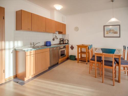 Dünenpark Binz - Komfort Appartement mit 1 Schlafzimmer und Balkon im Dachgeschoss 306
