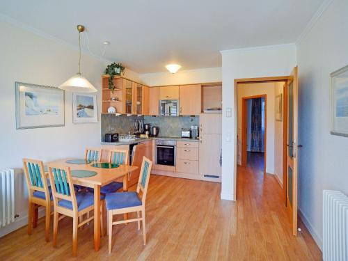Dünenpark Binz - Komfort Appartement mit 2 Schlafzimmern und Terrasse im Erdgeschoss 004