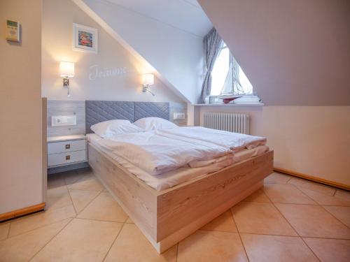 Dünenpark Binz - Komfortplus 1-Raum-Appartement mit Balkon im Dachgeschoss 149