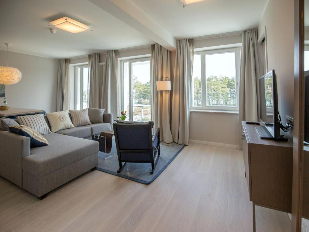 Appartement Dünenresidenz Prora - Appartement mit Meerblick, 1 Schlafzimmer und Balkon NP308 Dollahner Straße 55 18609 Binz