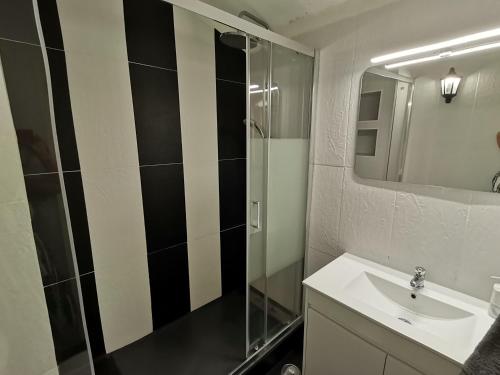 Dunfermline Apartment