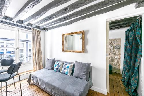 Dupleix Vivienne Apartment