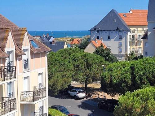 Duplex 2 pièces Port Cabourg - 2 à 4 personnes - Terrasse - Vue Port