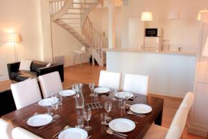 Duplex 3 chambres, 8 personnes avec terrasse centre de Blois