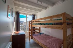 Duplex 4/5 personnes sur cour