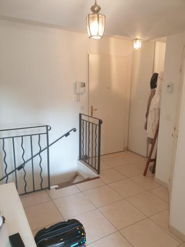 Appartement Appartement duplex 6 personnes Cannes Grand Parc Chemin Rose St Jean - Bat. Zinnia 1 - Appt N° 4 202 Boulevard Leader - Rés. Cannes Grand Parc Cannes