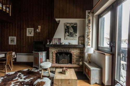 Duplex apartment for 7 people near downtown