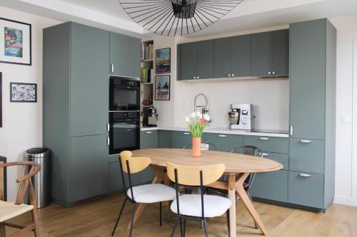 Duplex apartment in the heart of Montparnasse