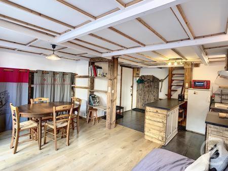 Duplex Argentière, 50m2, 6 pers, idéalement placé 126 Chemin sous la Grand, 74400 Chamonix-Mont-Blanc