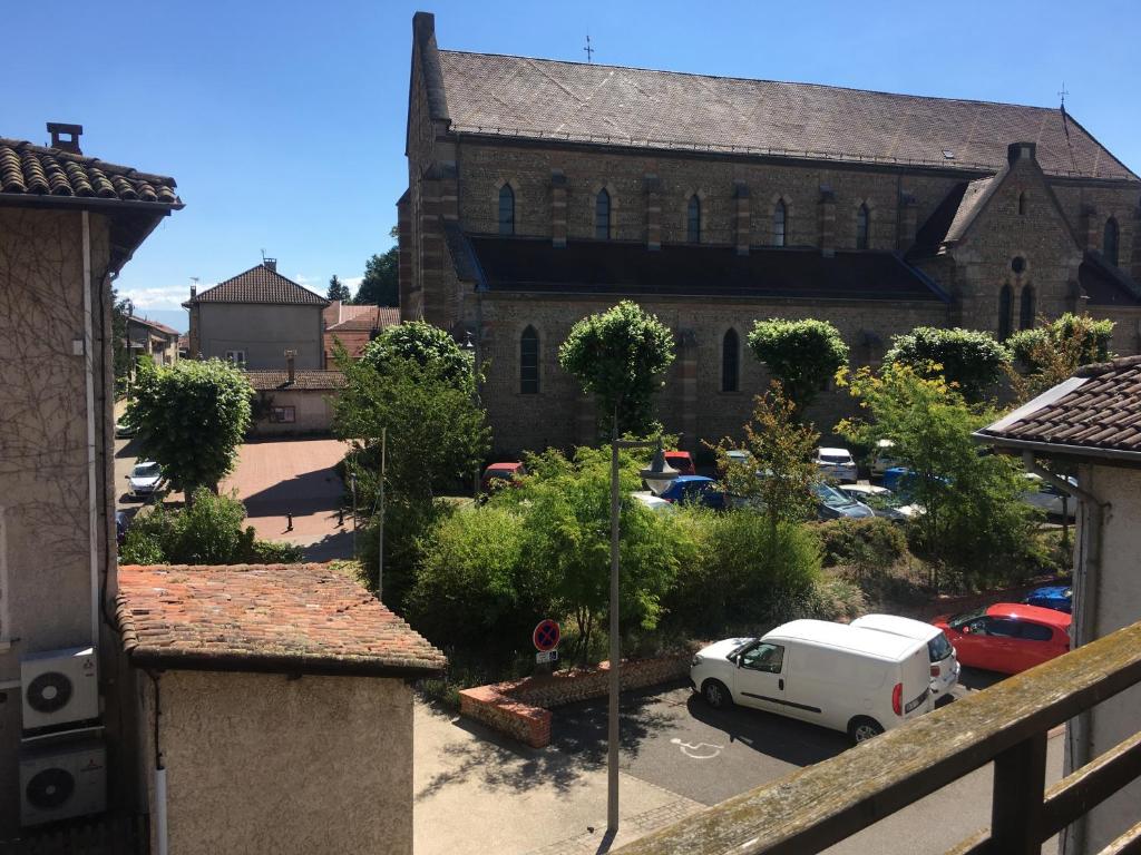 Duplex au centre ville, dans cour intérieure calme