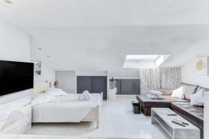 Duplex avec vue sur mer et piscine